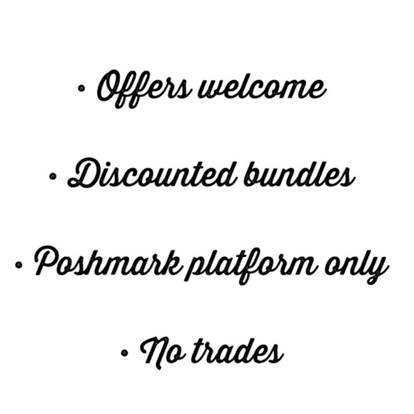 • C L O S E T  I N F O • - Picture 5 of 7